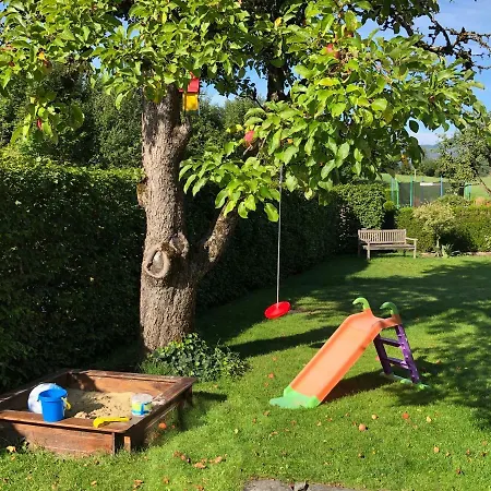 Alpennest Semesterbostad